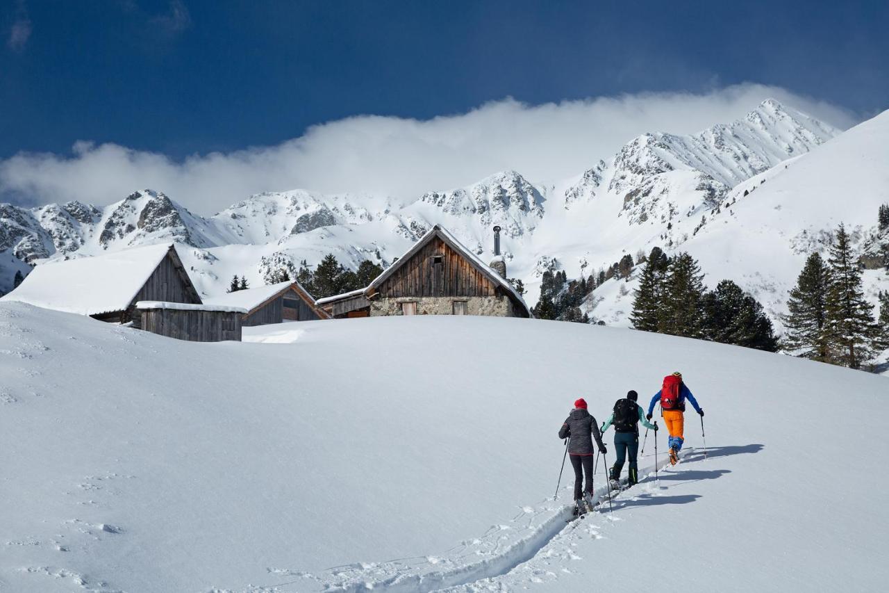 Alpenhotel & Aparthotel Lanz Hohentauern Kültér fotó